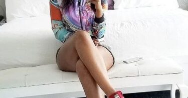 SIMULIZI Mrembo Mcharuko