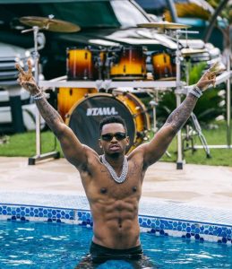 DOWNLOAD MP3 WCB Wasafi ft Diamond Platnumz, Rayvanny, Mbosso, Lava Lava, Queen Darleen & Zuchu - Quarantine