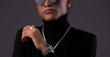 DOWNLOAD MP3 Innoss'B - Olandi