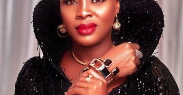 DOWNLOAD MP3 Queen Darleen – Ntakufilisi