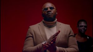 VIDEO DOWNLOAD Khaligraph Jones X Sarkodie - Wavy