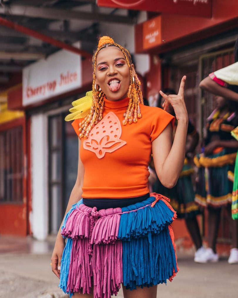 MP3 DOWNLOAD Sho Madjozi Ft Russian Army - Amajoy