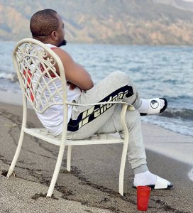 MP3 DOWNLOAD Stamina Ft Aslay - Walete