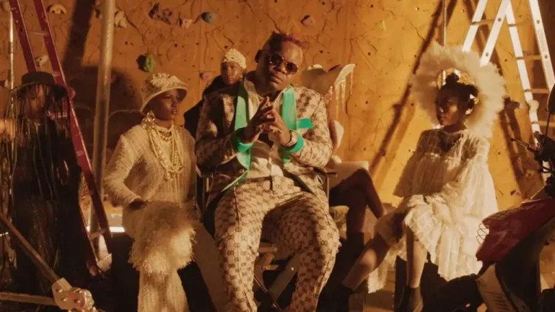 VIDEO DOWNLOAD Harmonize – Outside