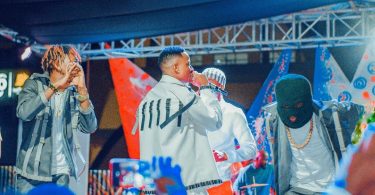 MP3 DOWNLOAD Tommy Flavour - Lay Down