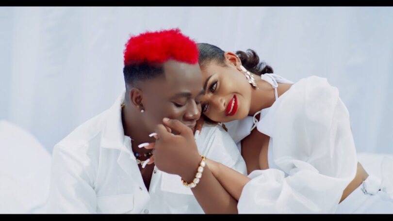 Macvoice Ft Kusah – Sikuachi Video Download