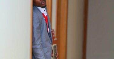 MP3 DOWNLOAD Foby - Niokoe