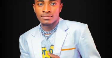 MP3 DOWNLOAD Yuzzo Mwamba - Anjella