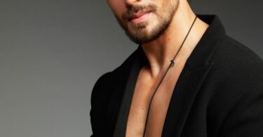 Tiger Shroff Height - Who is Tiger Shroff? Everything you want to know