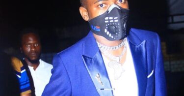 MP3 DOWNLOAD Yuzzo Mwamba - Hallelujah