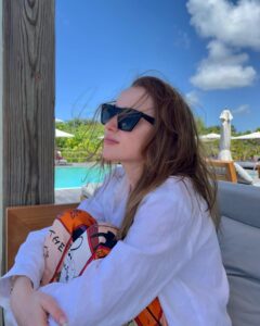 Phoebe Dynevor Net Worth 2023