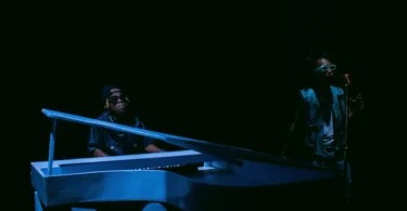 MP4 DOWNLOAD Chino Kidd Ft Daway – Binadamu