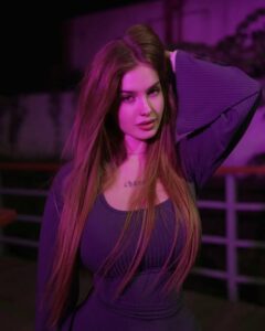 Who Is Uma North (Comatozze)? Bio, Age, Photos, Instagram & Fansly Info